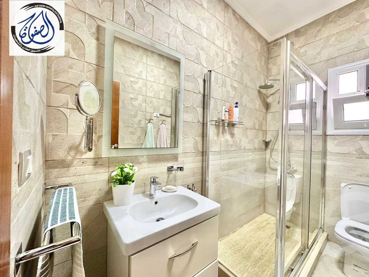 https://aqarmap.com.eg/en/listing/5563013-for-sale-cairo-new-cairo-first-settlement-neighbourhood-9-el-shaikh-mohamed-al-gizawy-st
