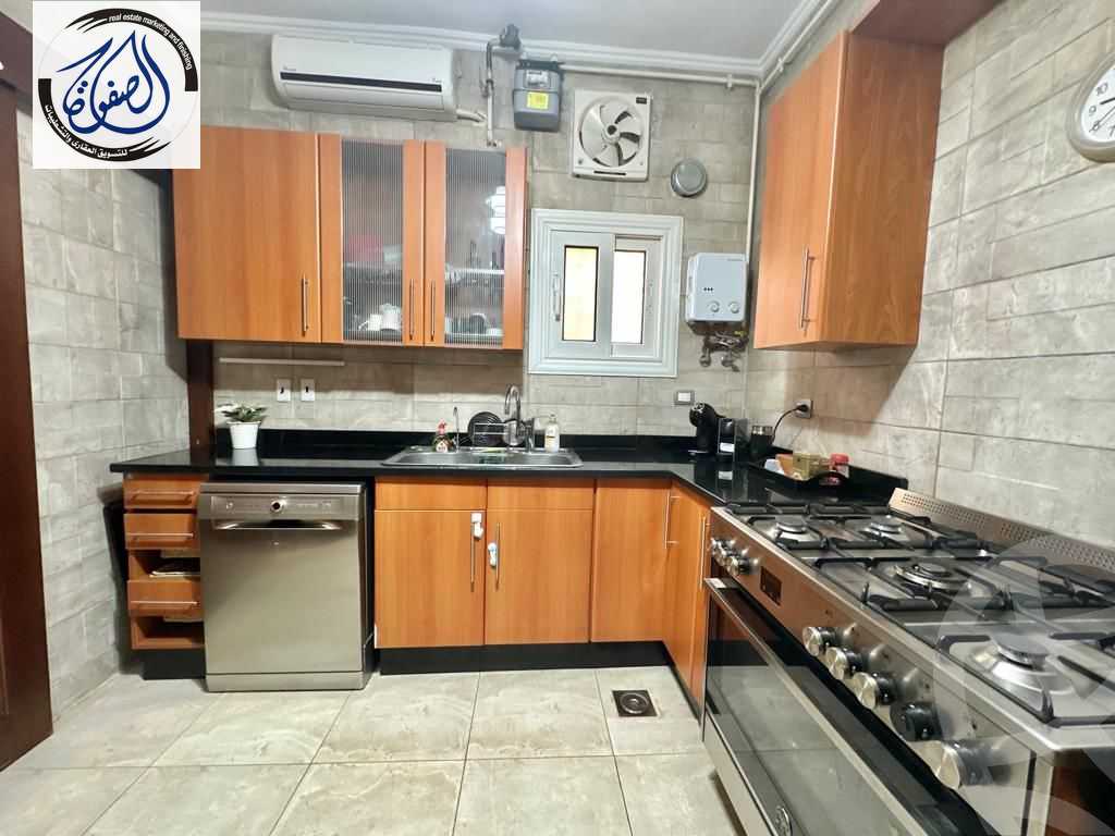 https://aqarmap.com.eg/en/listing/5563013-for-sale-cairo-new-cairo-first-settlement-neighbourhood-9-el-shaikh-mohamed-al-gizawy-st