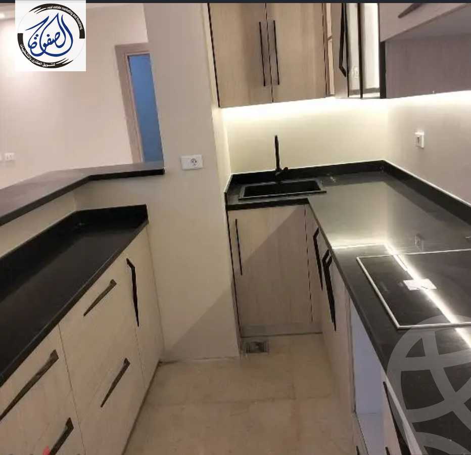 https://aqarmap.com.eg/en/listing/5566910-for-rent-cairo-new-cairo-compounds-hyde-park-centre-ville-hyde-park