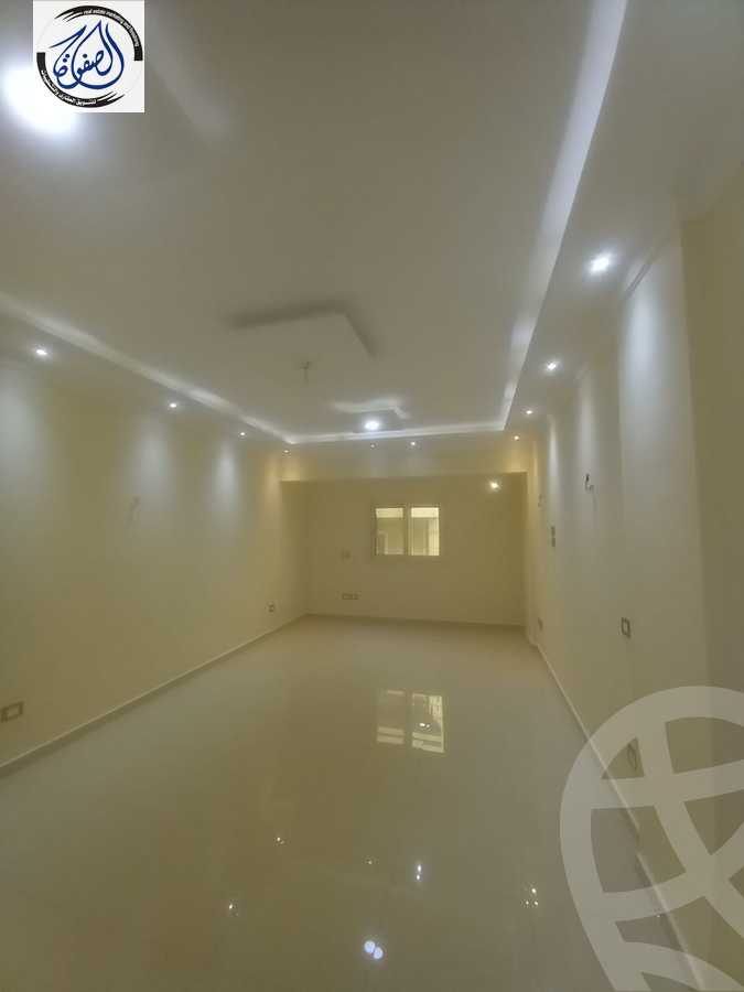 https://aqarmap.com.eg/en/listing/5593777-for-rent-cairo-new-cairo-el-ahyaa-fourth-neighborhood-street-1