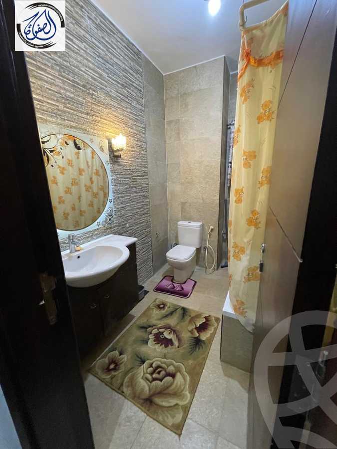 https://aqarmap.com.eg/ar/listing/5597260-for-sale-cairo-new-cairo-el-narges-el-narges-5-moushir-ahmed-ismail-st