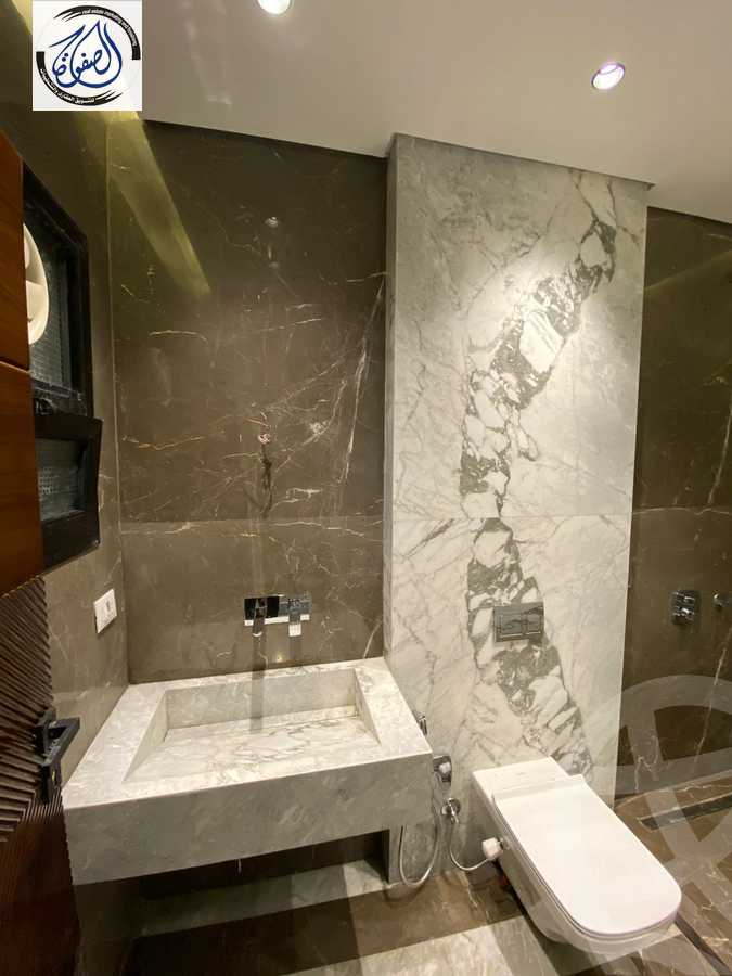 https://aqarmap.com.eg/en/listing/5637809-for-sale-cairo-new-cairo-gharb-el-golf-alaa-elsaadany-st