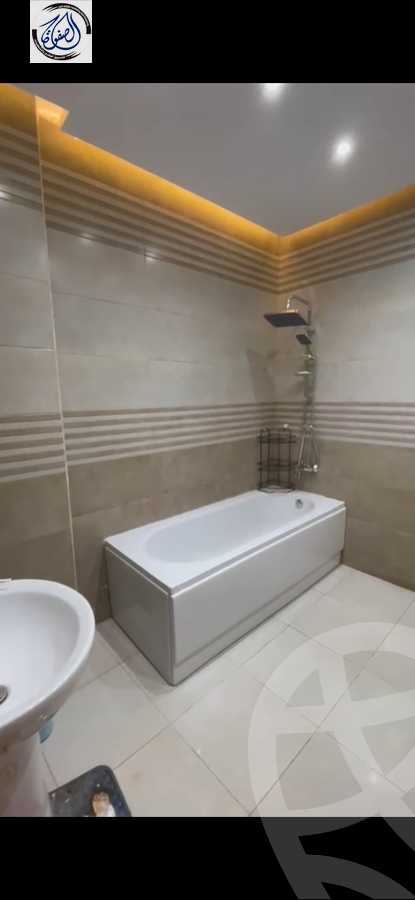 https://aqarmap.com.eg/en/listing/5643305-for-rent-cairo-new-cairo-compounds-el-mostashareen-compound