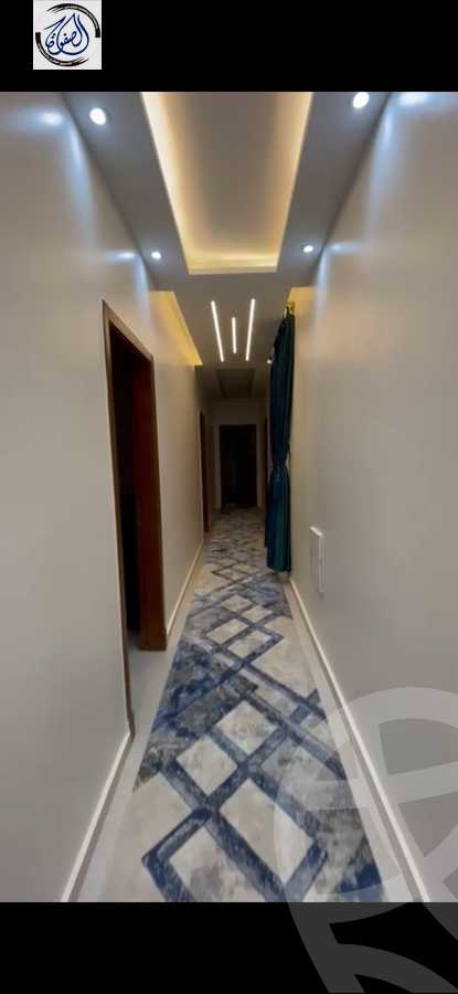 https://aqarmap.com.eg/en/listing/5643305-for-rent-cairo-new-cairo-compounds-el-mostashareen-compound