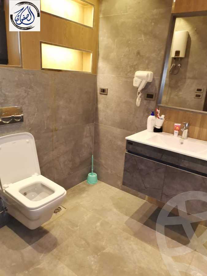 https://aqarmap.com.eg/en/listing/5651774-for-rent-cairo-new-cairo-90th-street-south-teseen-st
