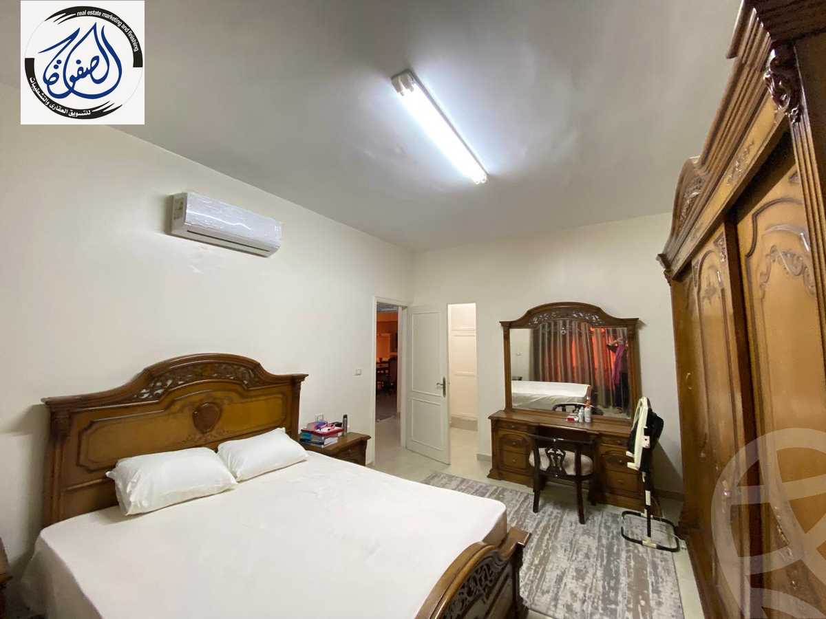 https://aqarmap.com.eg/en/listing/5661920-for-rent-cairo-new-cairo-compounds-hayati-residence