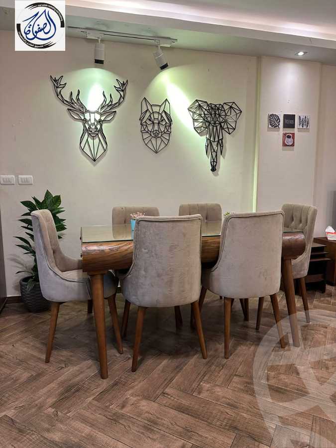 https://aqarmap.com.eg/ar/listing/5668388-for-rent-cairo-new-cairo-lrhb-city-phase-5-talaat-mostafa-st