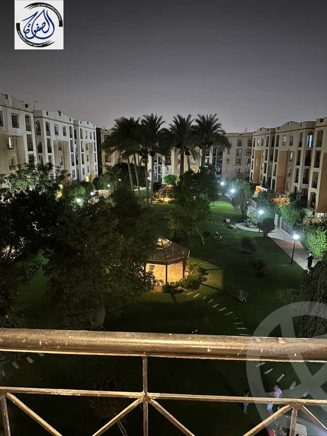 https://aqarmap.com.eg/ar/listing/5668388-for-rent-cairo-new-cairo-lrhb-city-phase-5-talaat-mostafa-st