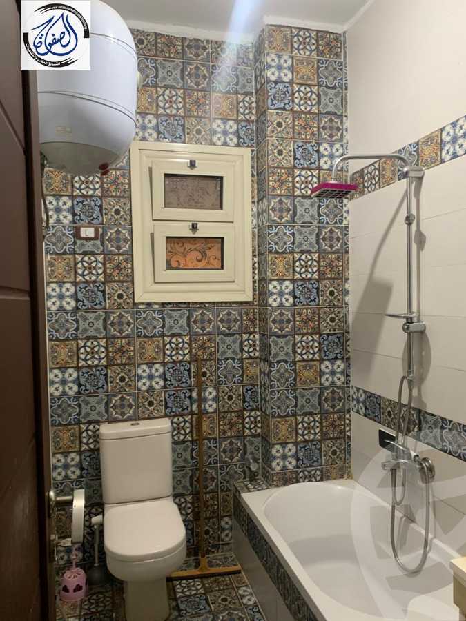https://aqarmap.com.eg/en/listing/5669985-for-rent-cairo-new-cairo-sharq-el-akadamiya-al-tahrir-st