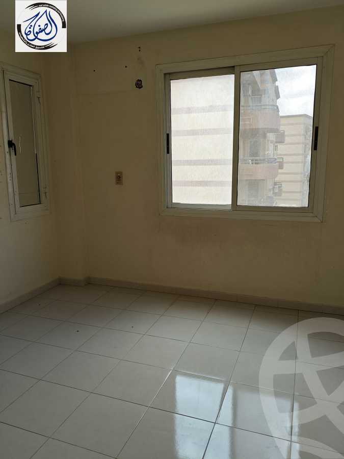https://aqarmap.com.eg/en/listing/5963057-for-rent-cairo-new-cairo-ganob-el-akadamiya-south-academy-b