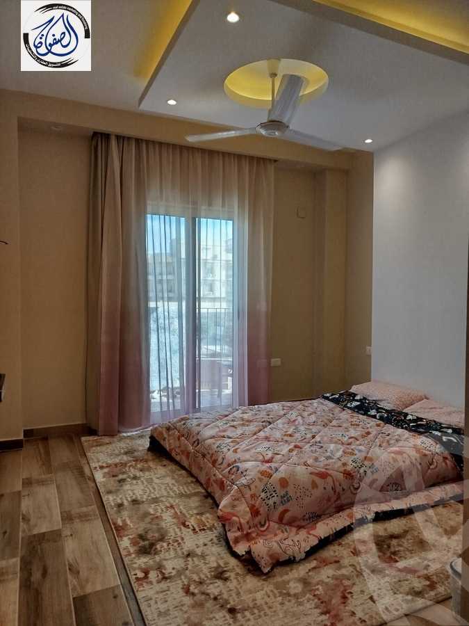 https://aqarmap.com.eg/ar/listing/5671199-for-sale-cairo-new-cairo-compounds-kmbwnd-lnkhyl
