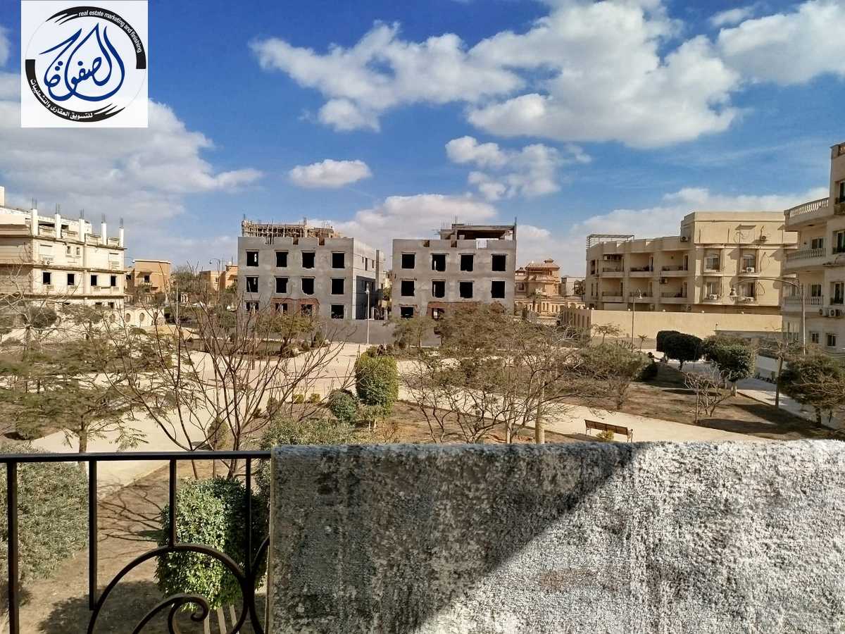 https://aqarmap.com.eg/ar/listing/5671199-for-sale-cairo-new-cairo-compounds-kmbwnd-lnkhyl