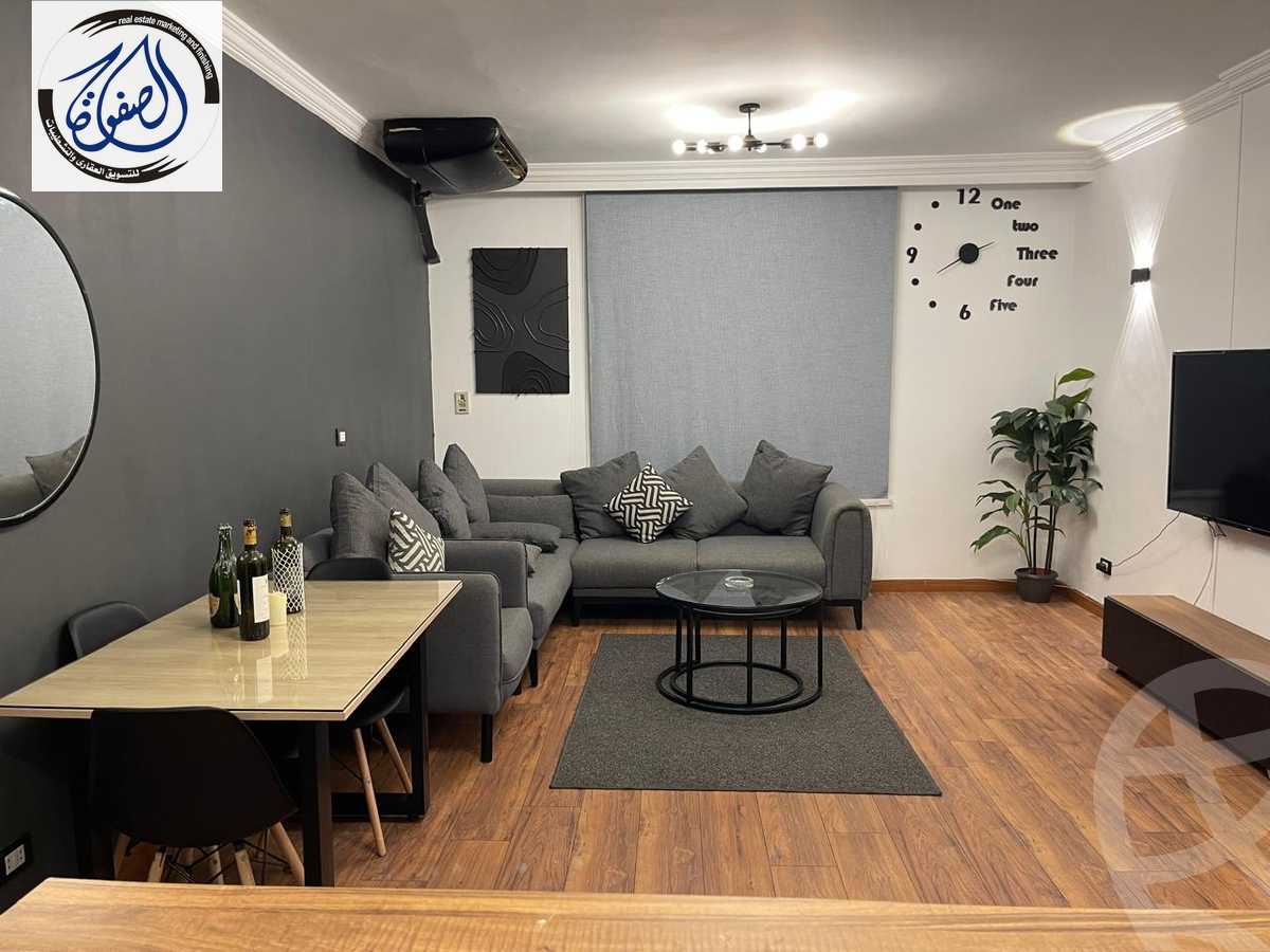 https://aqarmap.com.eg/en/listing/5674630-for-rent-cairo-new-cairo-lrhb-city-phase-5-talaat-mostafa-st