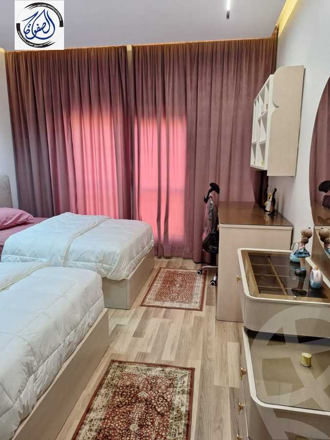 https://aqarmap.com.eg/en/listing/5674630-for-rent-cairo-new-cairo-lrhb-city-phase-5-talaat-mostafa-st