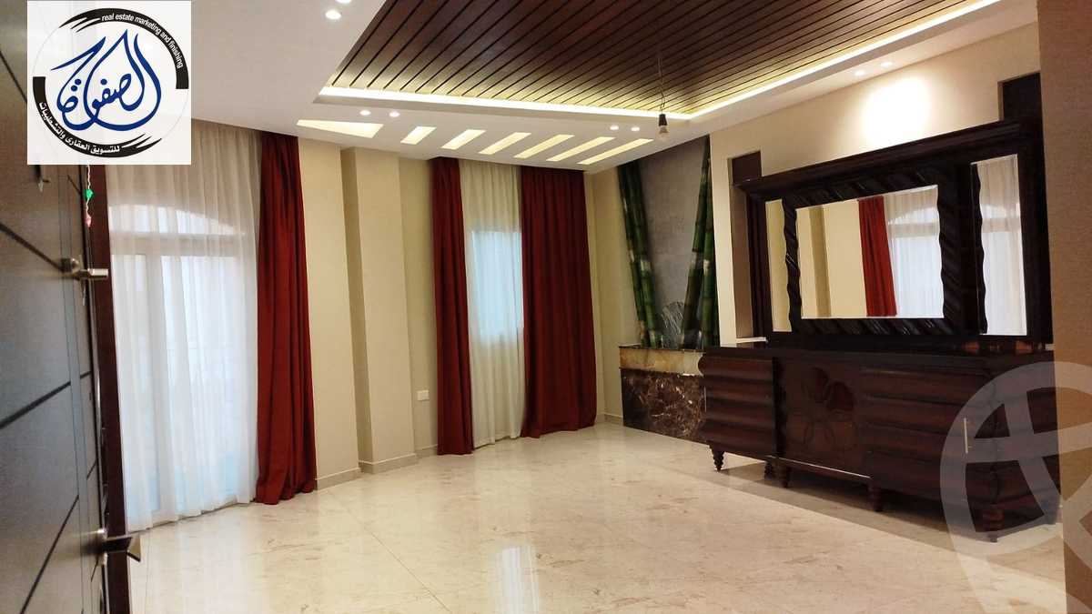 https://aqarmap.com.eg/en/listing/5678190-for-sale-cairo-new-cairo-compounds-kmbwnd-lnkhyl