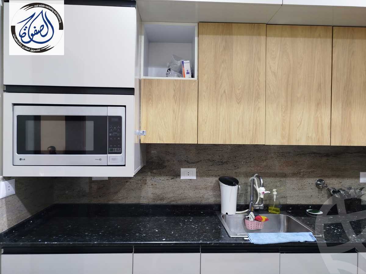https://aqarmap.com.eg/en/listing/5678190-for-sale-cairo-new-cairo-compounds-kmbwnd-lnkhyl