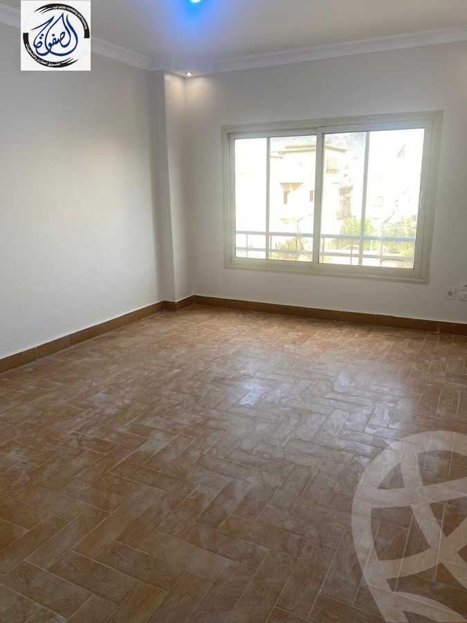 https://aqarmap.com.eg/en/listing/5685115-for-sale-cairo-new-cairo-compounds-kmbwnd-lnkhyl