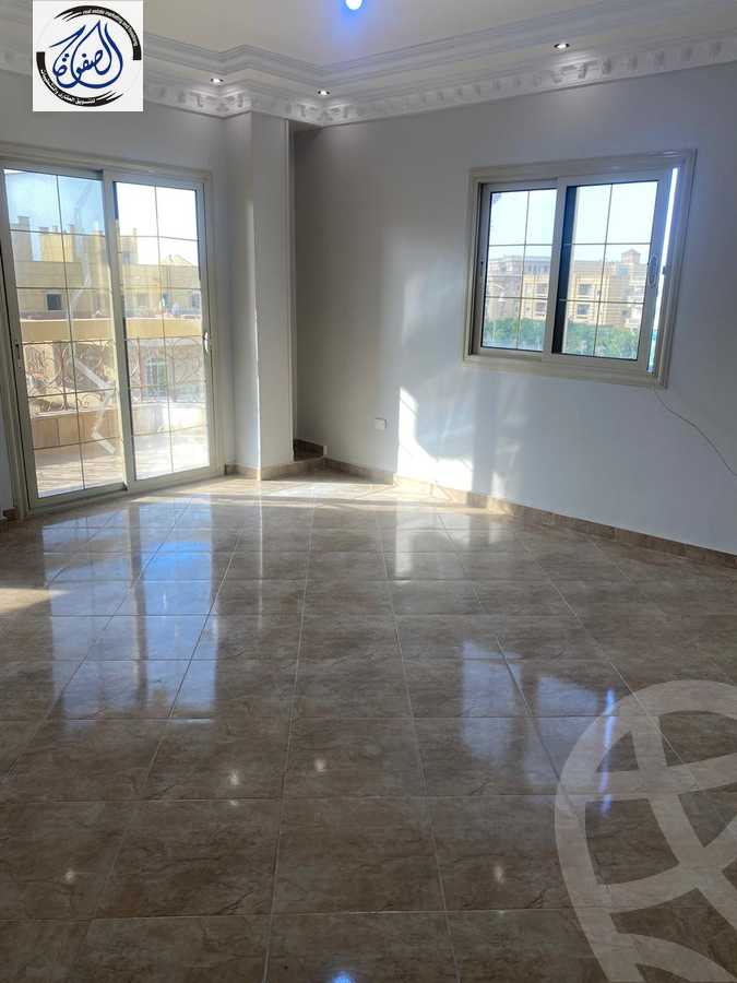 https://aqarmap.com.eg/en/listing/5685115-for-sale-cairo-new-cairo-compounds-kmbwnd-lnkhyl