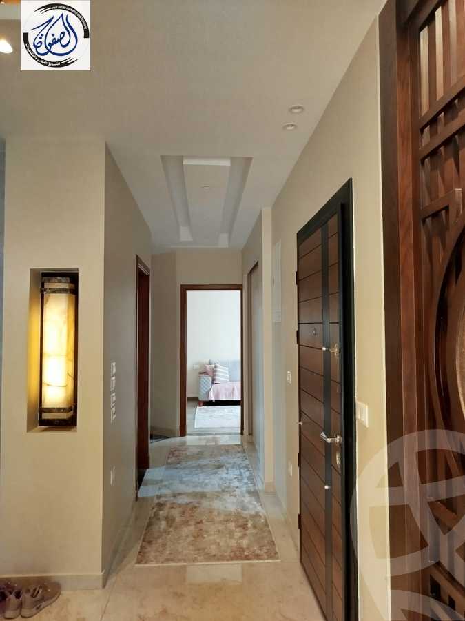 https://aqarmap.com.eg/en/listing/5691774-for-sale-cairo-new-cairo-compounds-kmbwnd-lnkhyl