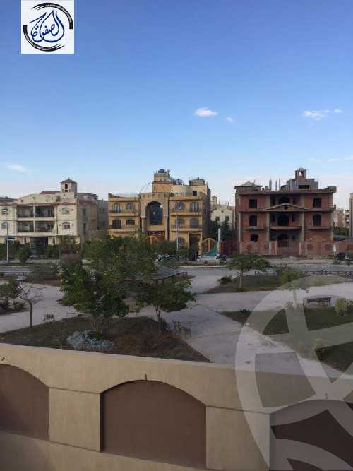 https://aqarmap.com.eg/en/listing/5691839-for-sale-cairo-new-cairo-compounds-kmbwnd-lnkhyl