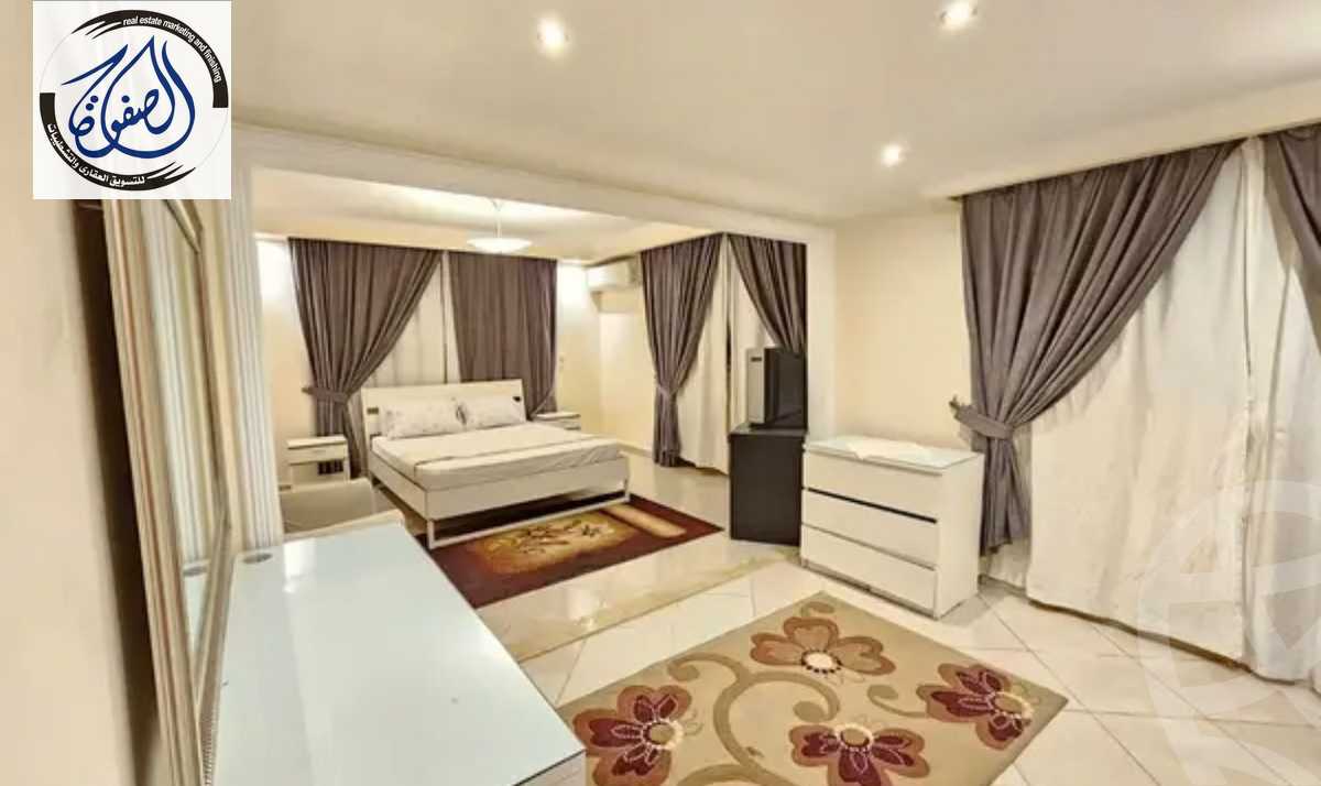https://aqarmap.com.eg/ar/listing/5691930-for-rent-cairo-new-cairo-lrhb-city-phase-5-talaat-mostafa-st