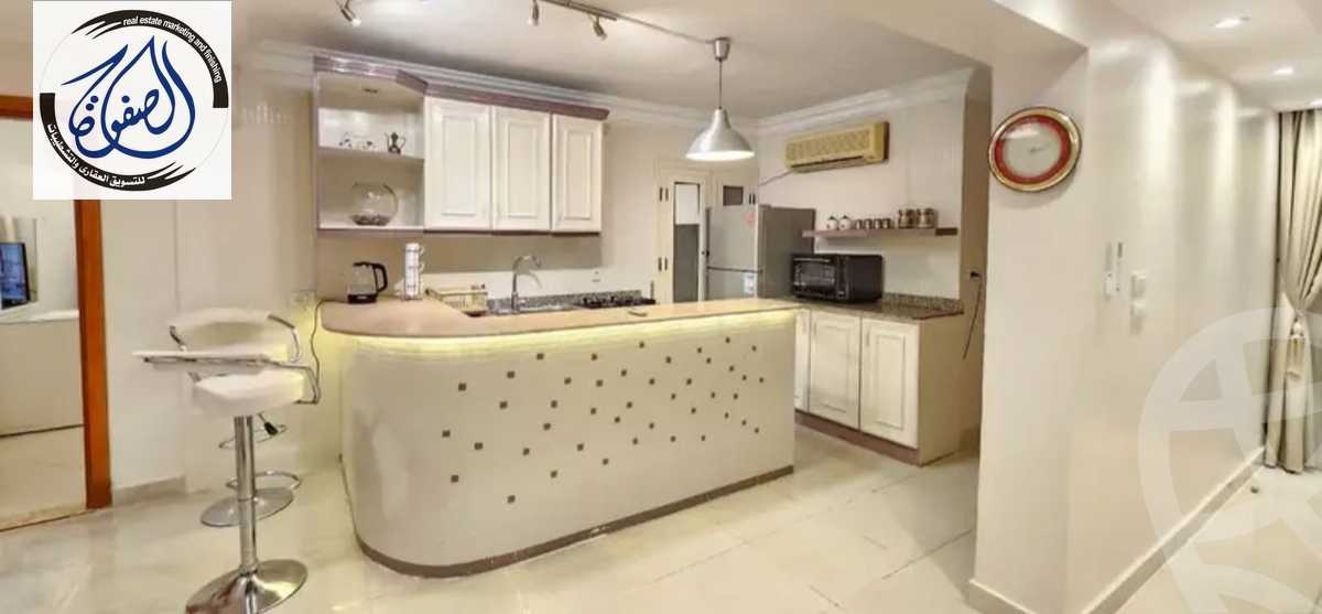 https://aqarmap.com.eg/ar/listing/5691930-for-rent-cairo-new-cairo-lrhb-city-phase-5-talaat-mostafa-st