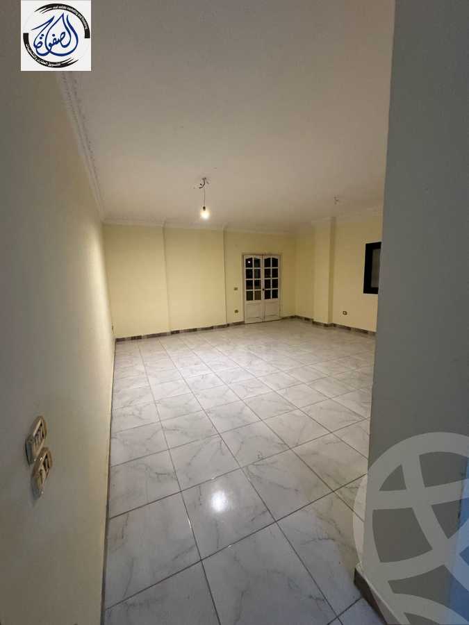 https://aqarmap.com.eg/ar/listing/5701533-for-sale-cairo-new-cairo-el-narges-el-narges-7-naguib-el-rihani-st