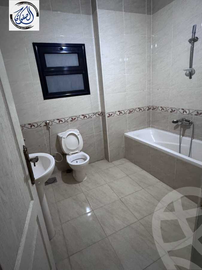 https://aqarmap.com.eg/ar/listing/5701533-for-sale-cairo-new-cairo-el-narges-el-narges-7-naguib-el-rihani-st