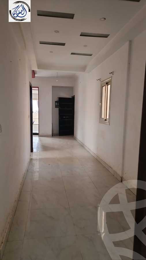 https://aqarmap.com.eg/ar/listing/5709561-for-rent-cairo-new-cairo-first-settlement-neighborhood-12-13-ismael-yassin-st