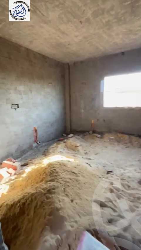 https://aqarmap.com.eg/en/listing/5710439-for-sale-cairo-new-cairo-ganob-el-akadamiya-south-academy-b-taha-hussein-st