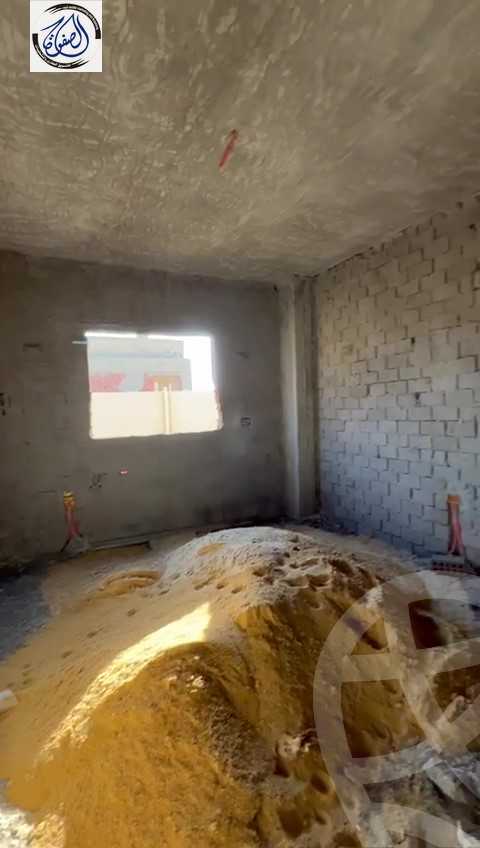 https://aqarmap.com.eg/en/listing/5710439-for-sale-cairo-new-cairo-ganob-el-akadamiya-south-academy-b-taha-hussein-st