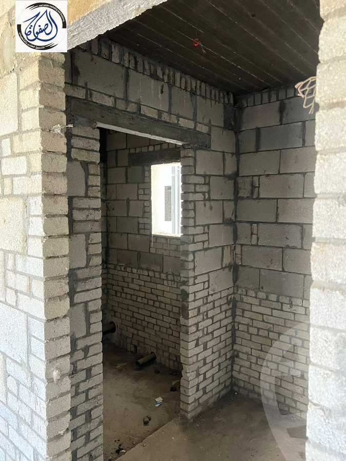 https://aqarmap.com.eg/en/listing/5710439-for-sale-cairo-new-cairo-ganob-el-akadamiya-south-academy-b-taha-hussein-st