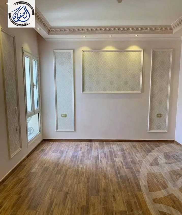 https://aqarmap.com.eg/ar/listing/5733741-for-rent-cairo-new-cairo-compounds-mountain-view-hyde-park