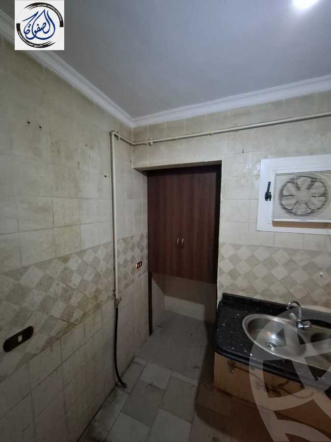https://aqarmap.com.eg/ar/listing/5733791-for-rent-cairo-new-cairo-el-banafsg-el-banafsag-omarat-al-gabri-st