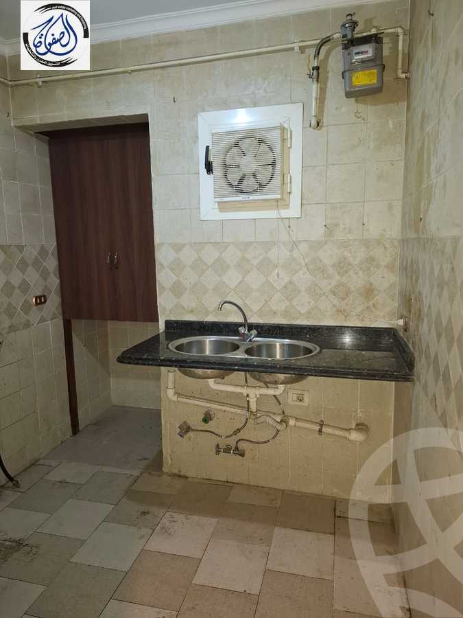 https://aqarmap.com.eg/ar/listing/5733791-for-rent-cairo-new-cairo-el-banafsg-el-banafsag-omarat-al-gabri-st