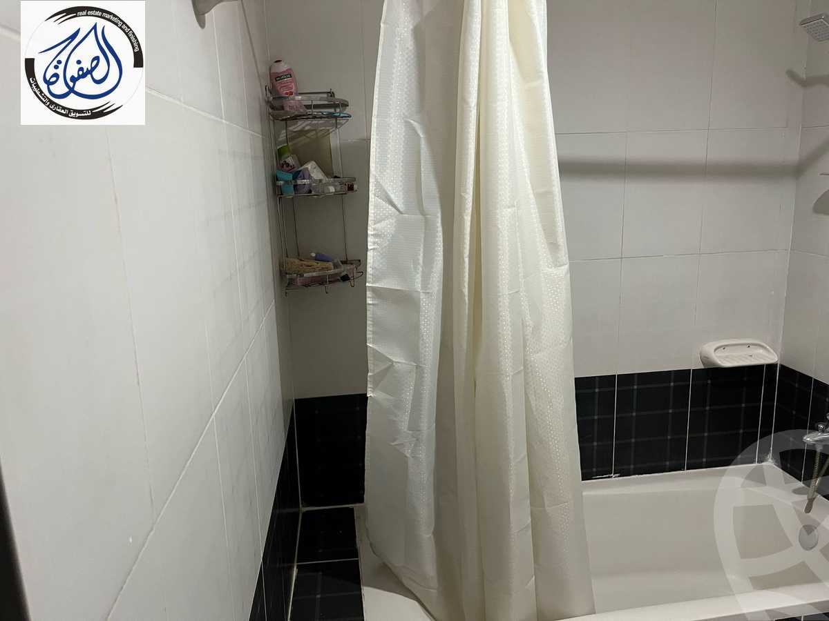 https://aqarmap.com.eg/en/listing/5741891-for-sale-cairo-new-cairo-first-settlement-neighbourhood-2-el-shaheed-wael-abd-el-gaber-st