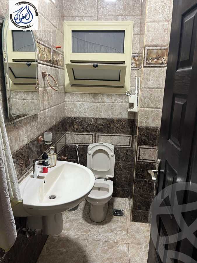 https://aqarmap.com.eg/ar/listing/5814306-for-sale-cairo-new-cairo-south-investors-el-nasr-st