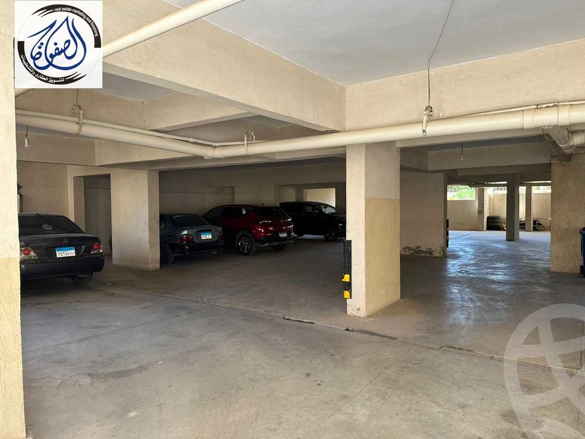 https://aqarmap.com.eg/en/listing/5902987-for-rent-cairo-new-cairo-compounds-hayati-residence