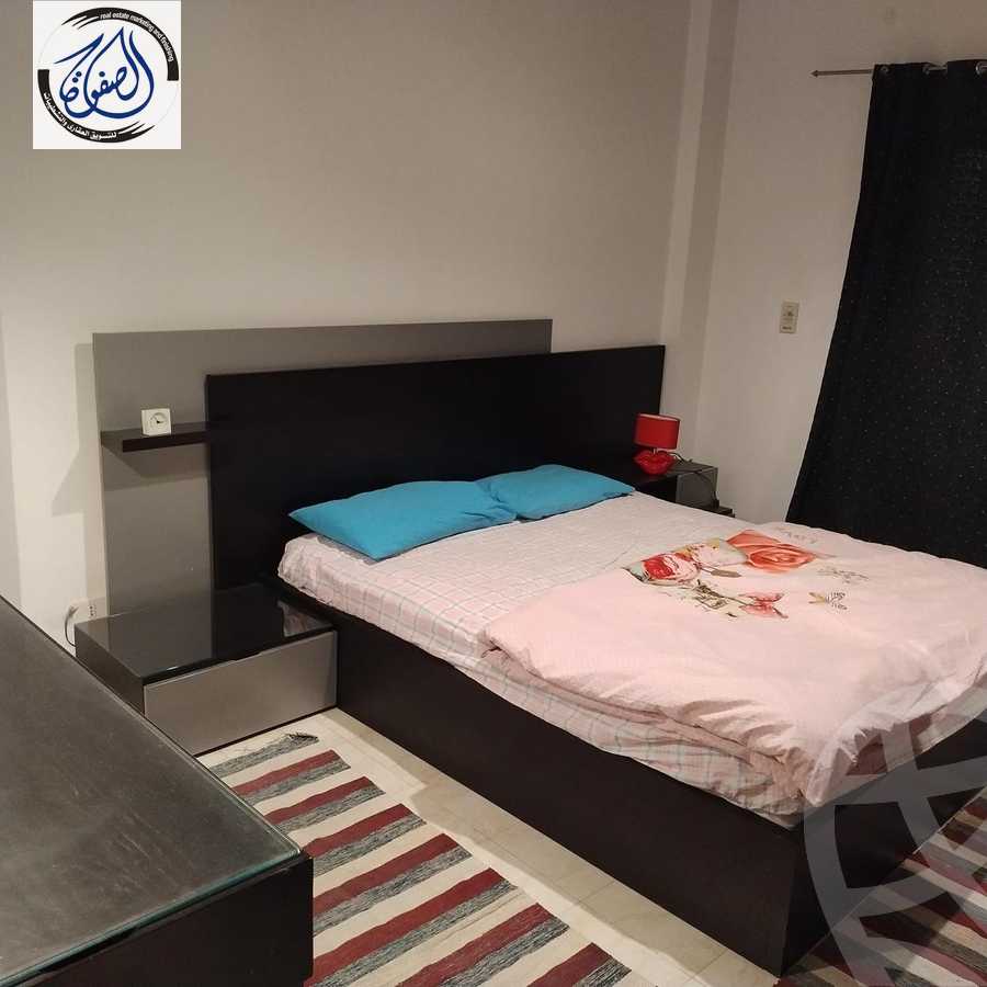 https://aqarmap.com.eg/en/listing/5903017-for-rent-cairo-new-cairo-lrhb-city-phase-5-talaat-mostafa-st