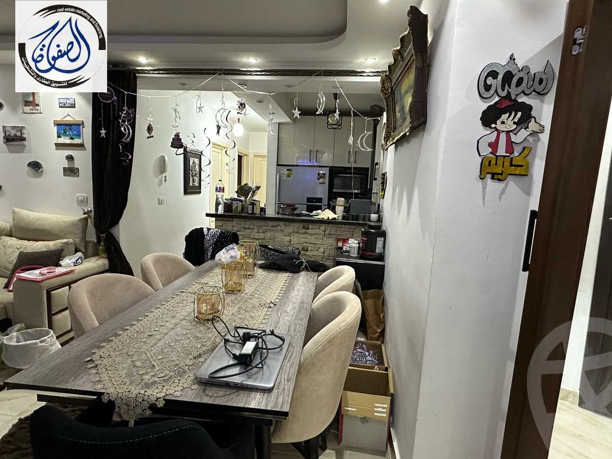 https://aqarmap.com.eg/en/listing/5908834-for-sale-cairo-new-cairo-lrhb-city-mtdd-lrhb-phase-9