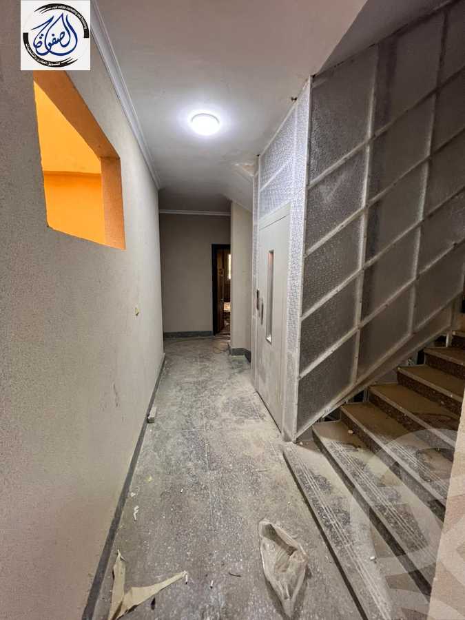 https://aqarmap.com.eg/en/listing/5937467-for-sale-cairo-new-cairo-ganob-el-akadamiya-south-academy-a-zaid-ebn-haretha-st