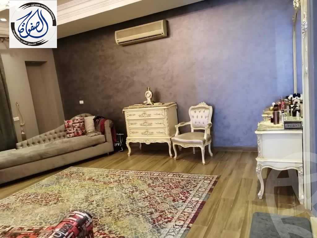 https://aqarmap.com.eg/en/listing/5940437-for-sale-cairo-new-cairo-el-ahyaa-fifth-neighborhood-akhnaton-st