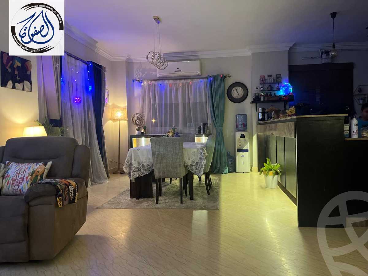 https://aqarmap.com.eg/en/listing/5940458-for-sale-cairo-new-cairo-compounds-kmbwnd-lnkhyl