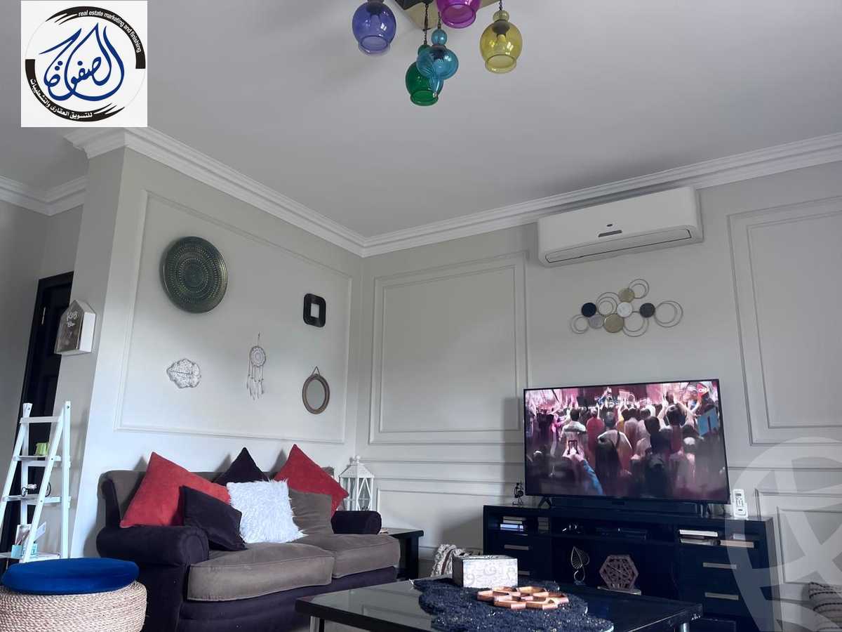 https://aqarmap.com.eg/en/listing/5940458-for-sale-cairo-new-cairo-compounds-kmbwnd-lnkhyl