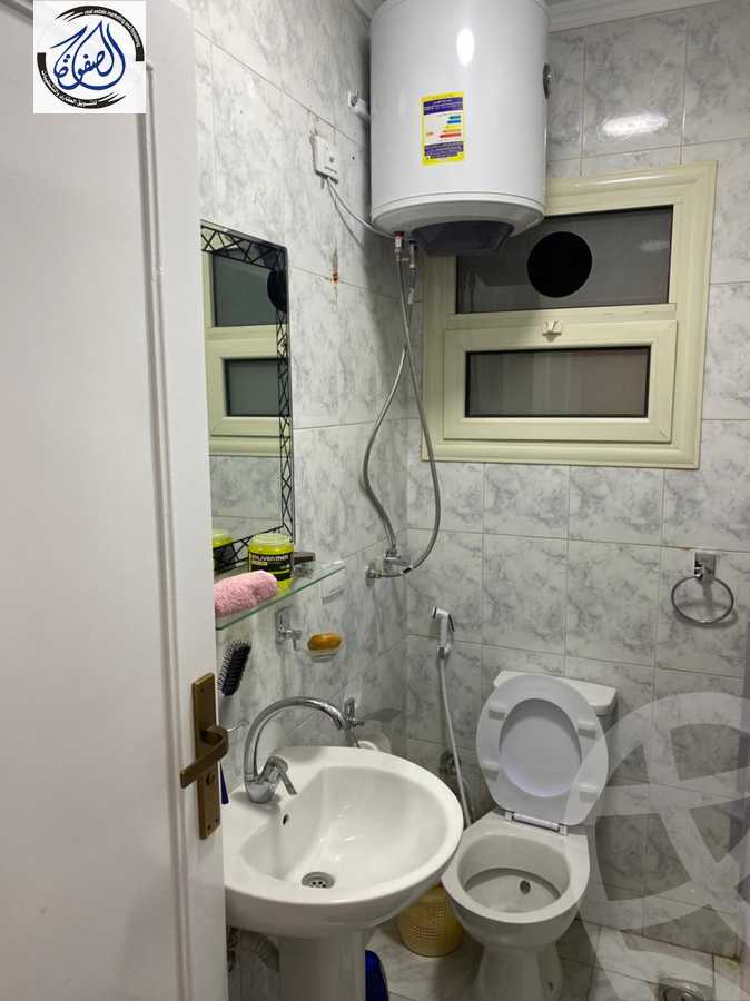https://aqarmap.com.eg/ar/listing/5947885-for-sale-cairo-new-cairo-compounds-el-ashrafia