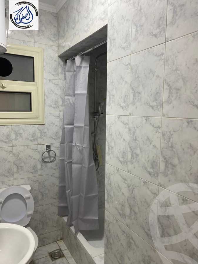 https://aqarmap.com.eg/ar/listing/5947885-for-sale-cairo-new-cairo-compounds-el-ashrafia