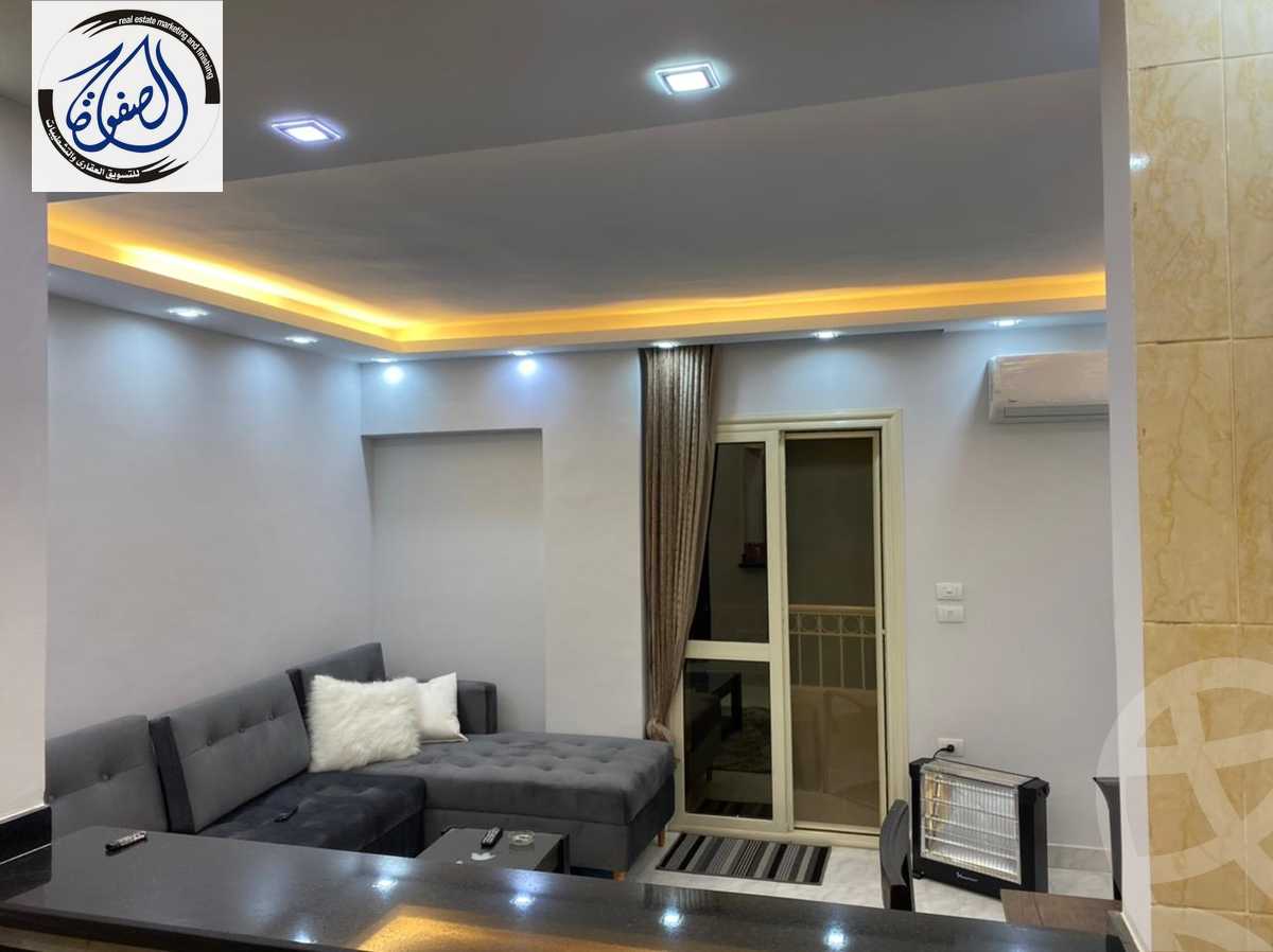 https://aqarmap.com.eg/ar/listing/5947885-for-sale-cairo-new-cairo-compounds-el-ashrafia