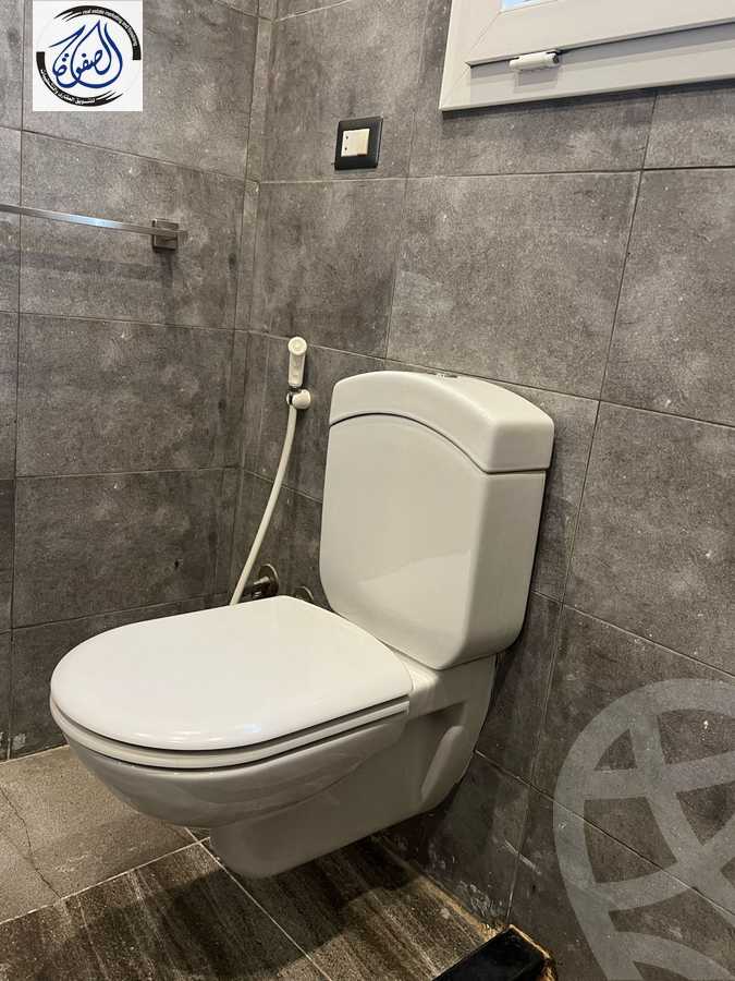 https://aqarmap.com.eg/en/listing/5947928-for-sale-cairo-new-cairo-compounds-zizinia-city