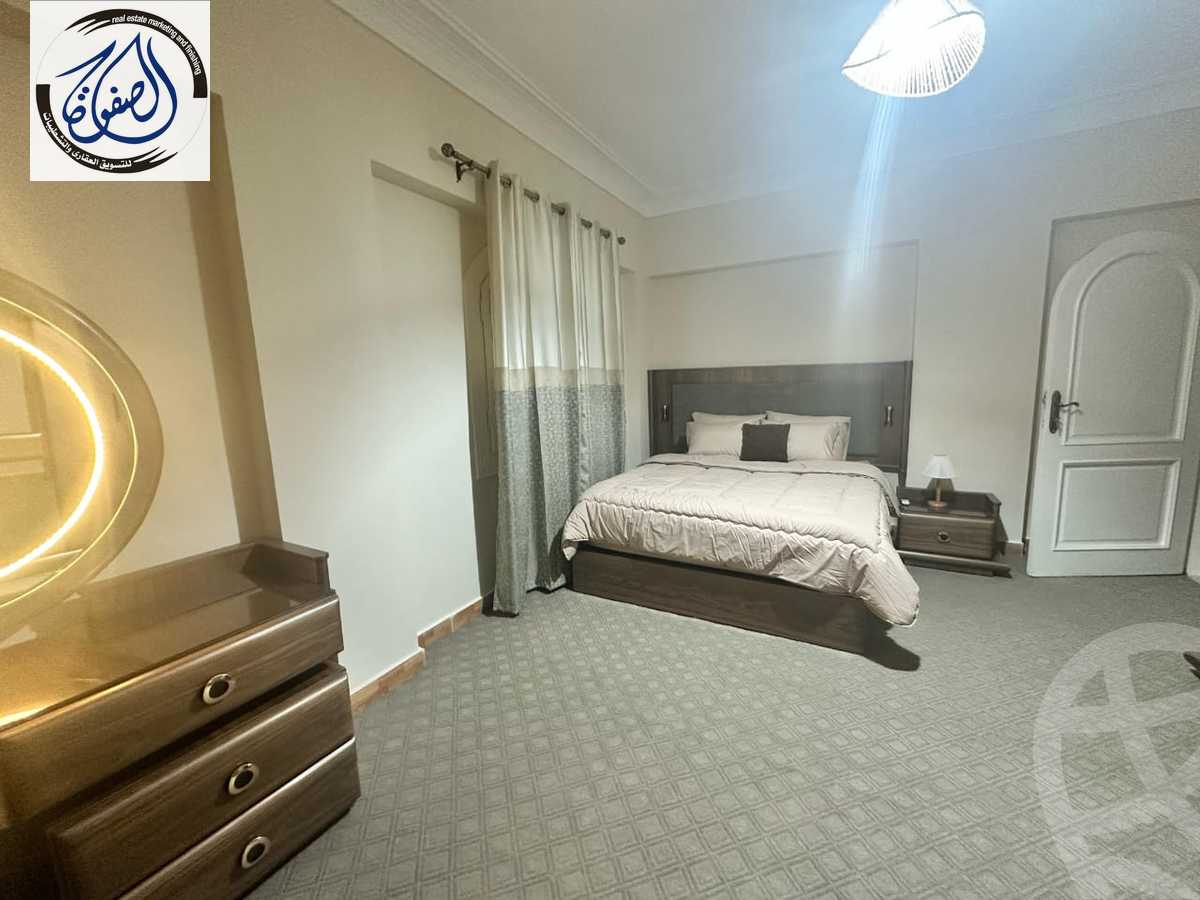 https://aqarmap.com.eg/en/listing/5963100-for-rent-cairo-new-cairo-el-ahyaa-fourth-neighborhood-street-1