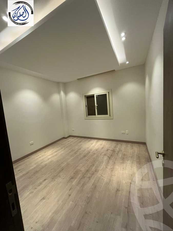 https://aqarmap.com.eg/ar/listing/5963640-for-rent-cairo-new-cairo-el-yassamin-el-yasmeen-5-abou-obaida-ibn-el-garah-st